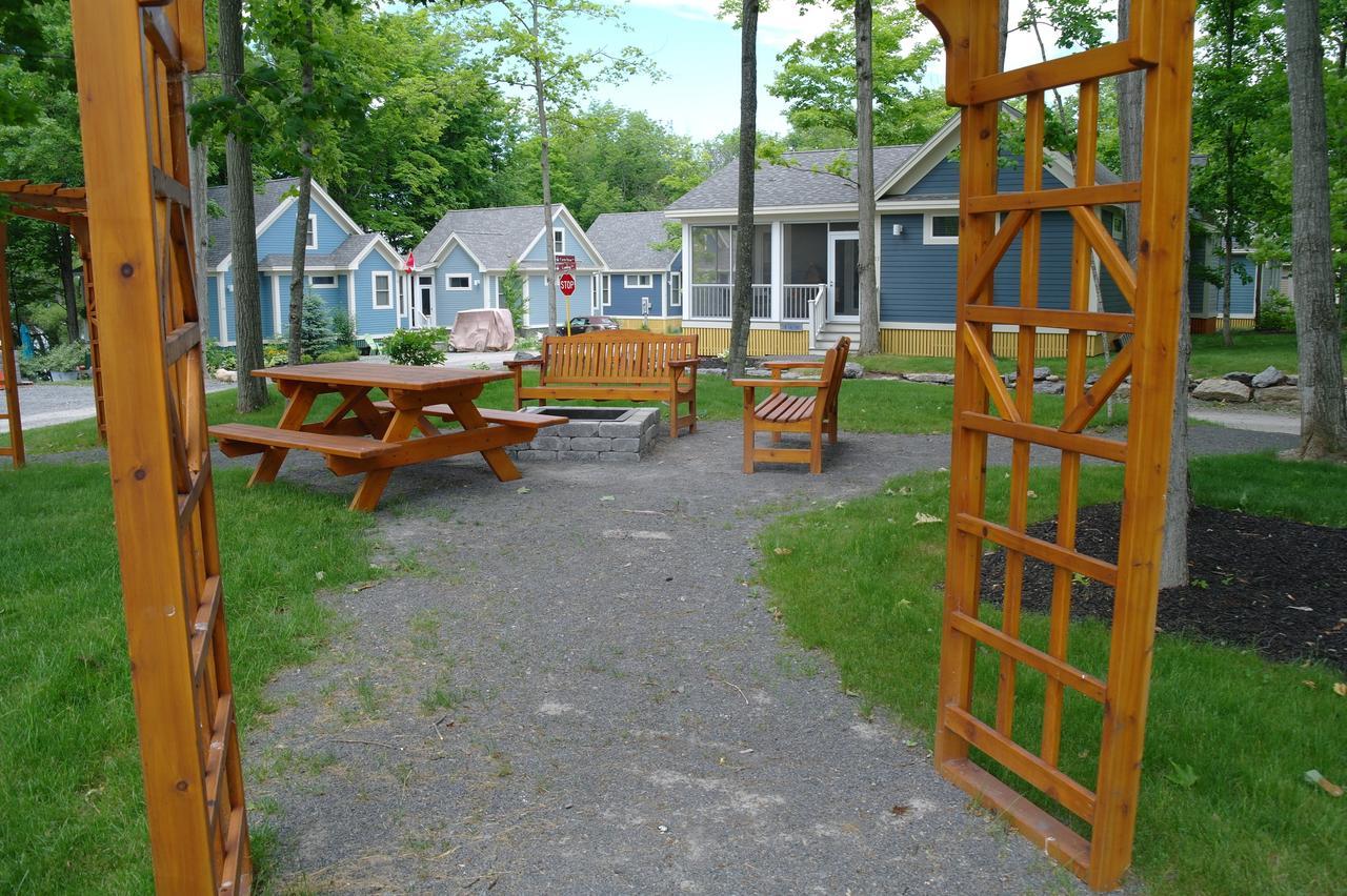 Sandbanks Summer Village Cherry Valley Exterior photo