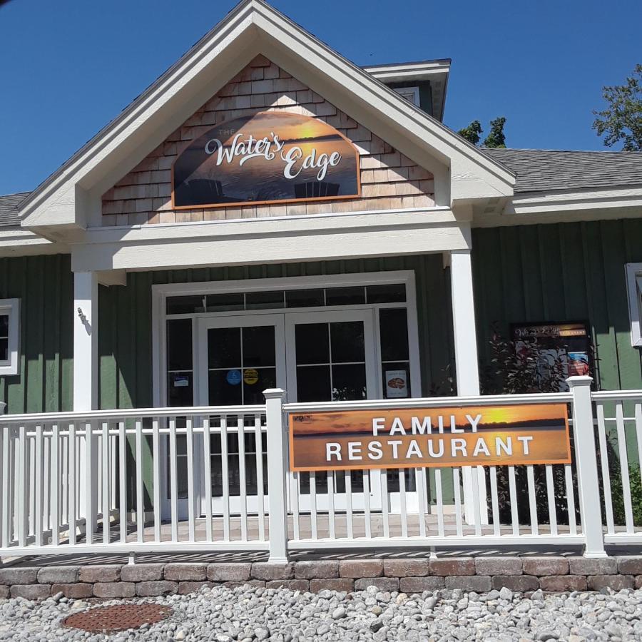 Sandbanks Summer Village Cherry Valley Exterior photo